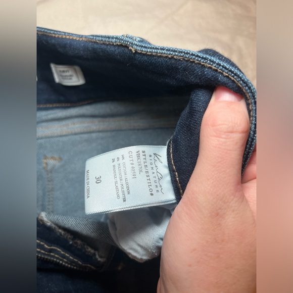 KANCAN SIGNATURE KURVY ULTRA HIGH RISE SUPER FLARE - Picture 2 of 8